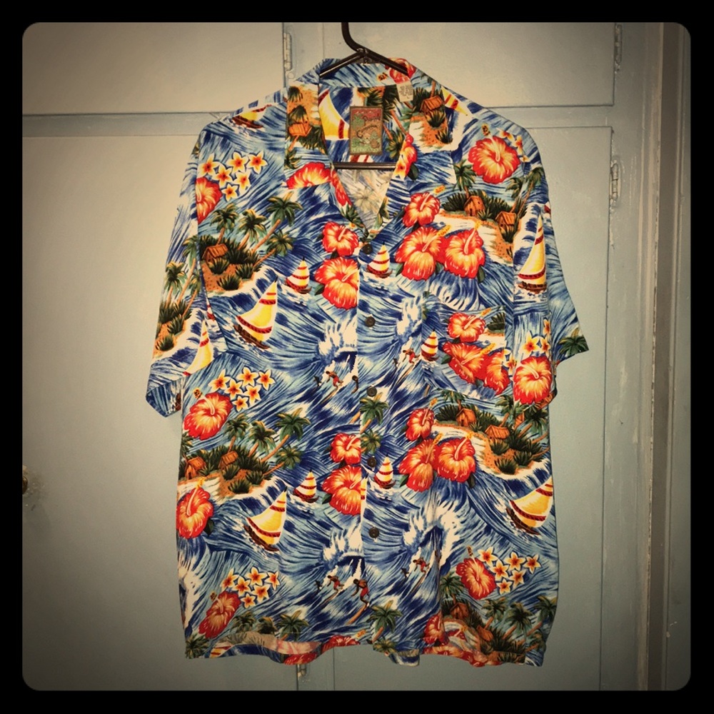 Vintage Hawaiian shirt